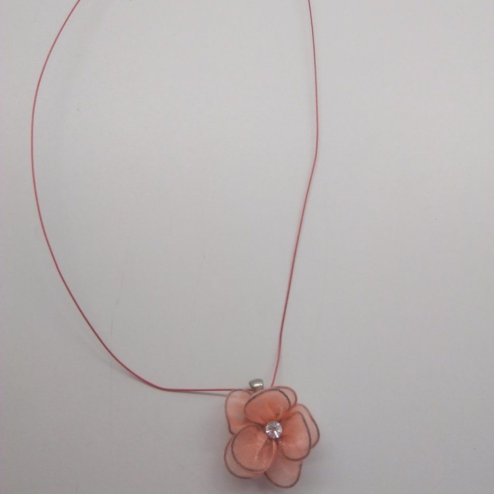 Peach Silk Flower Choker
